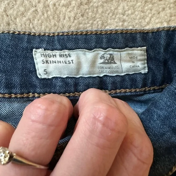 Bullhead high-rise skinny jeans - Picture 3 of 5